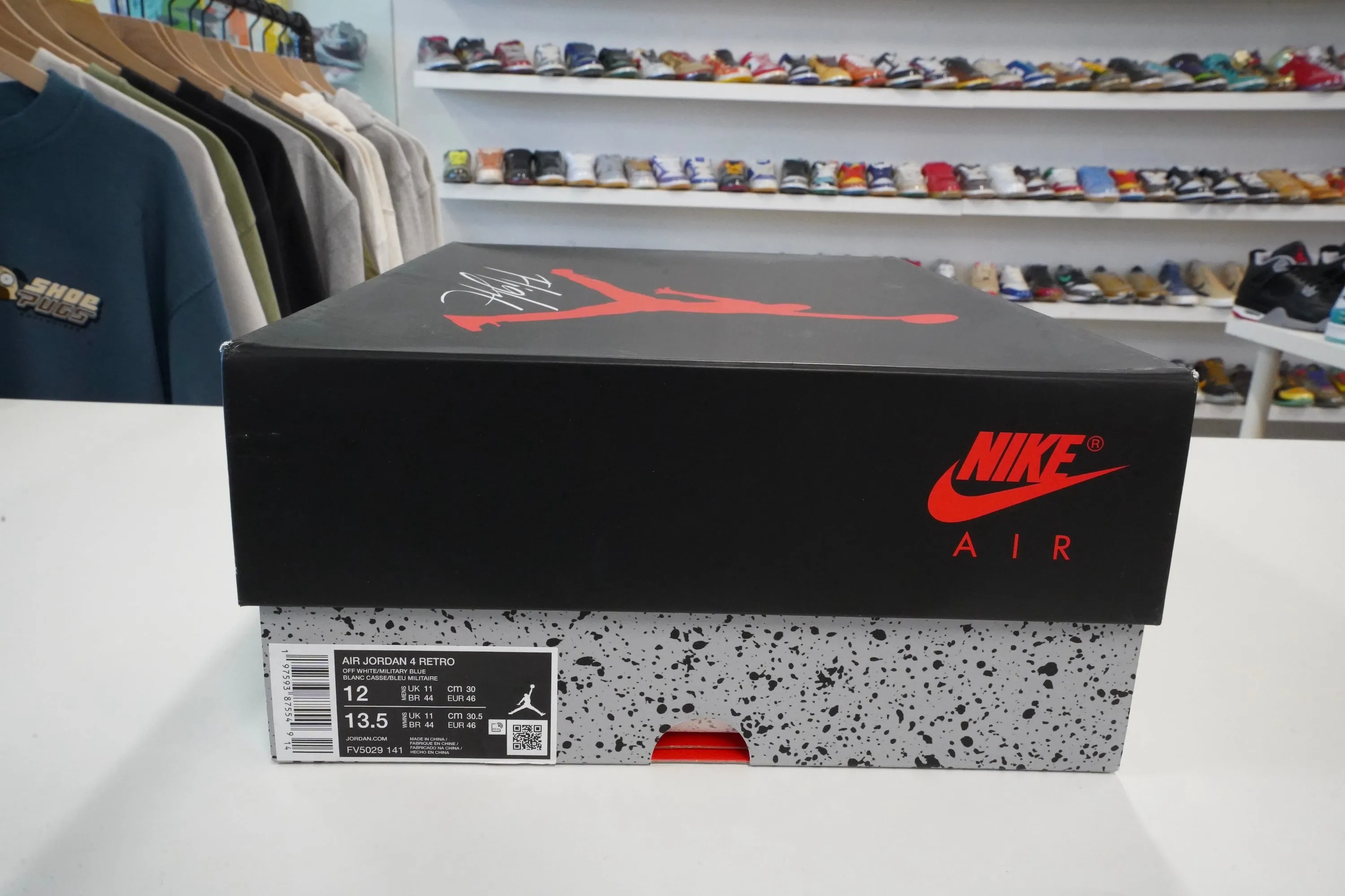Air Jordan 4 Retro Military Blue
