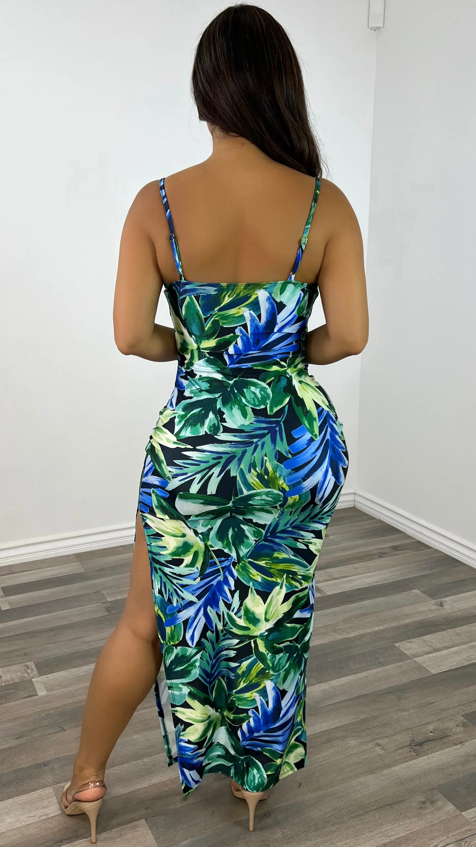 Arelia Maxi Dress-(Tropical)