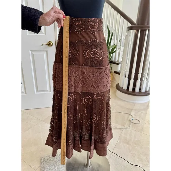 Basil &amp; Maude Skirt Woman's Sz. 4 Midi A Line Cream Embroidered Gauze Tulle Hem