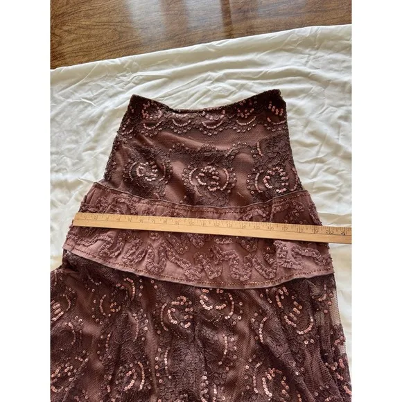 Basil &amp; Maude Skirt Woman's Sz. 4 Midi A Line Cream Embroidered Gauze Tulle Hem