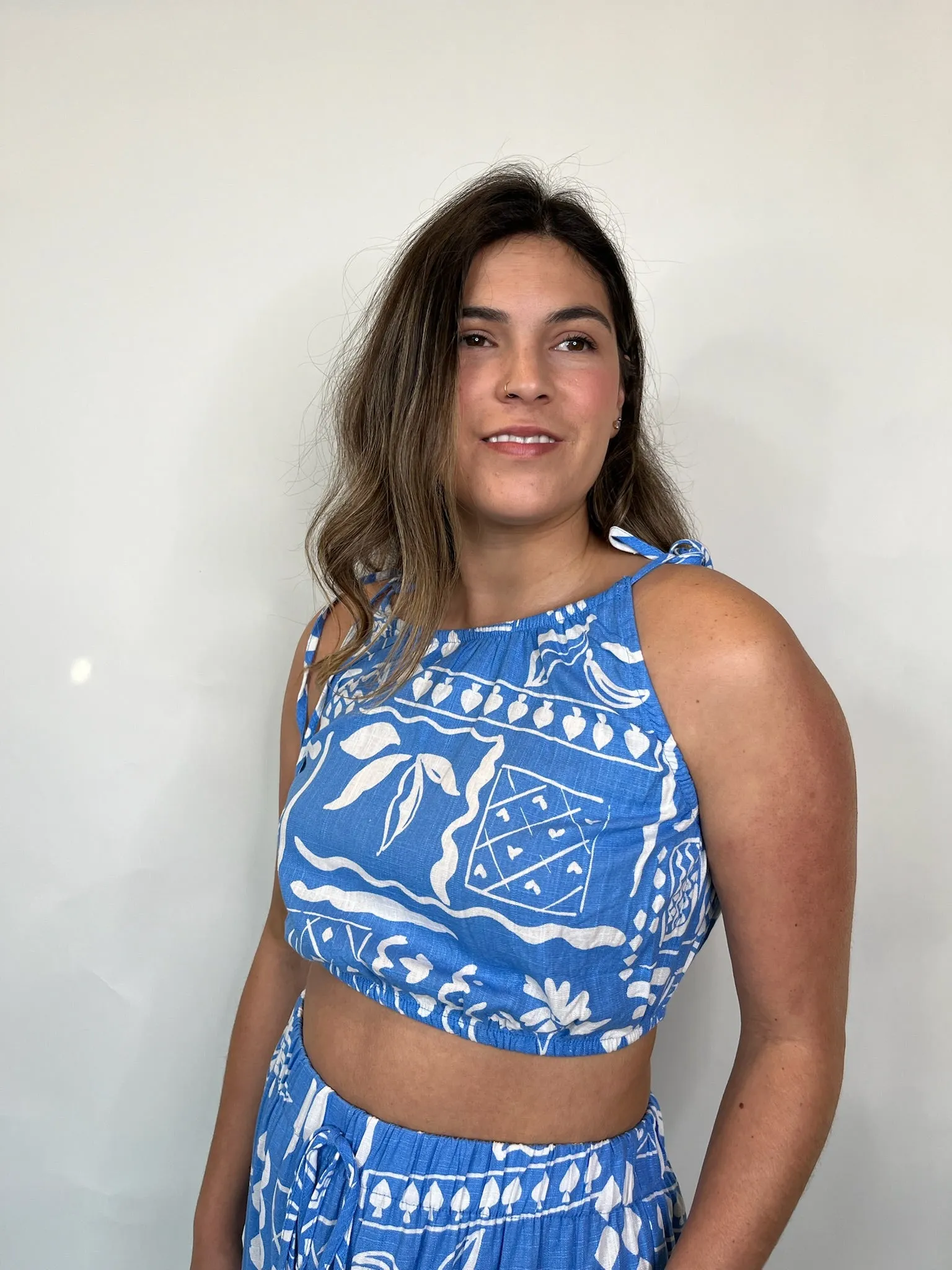 Blu Pepper Tropical Tank