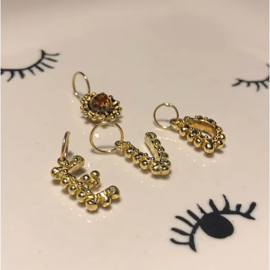 BOHEME "F" INITIAL CHARM rts