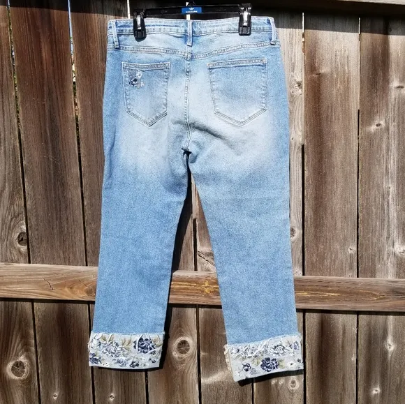 Driftwood Colette Embroidered Cuff Cropped High Rise Jeans Size 14