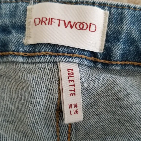 Driftwood Colette Embroidered Cuff Cropped High Rise Jeans Size 14