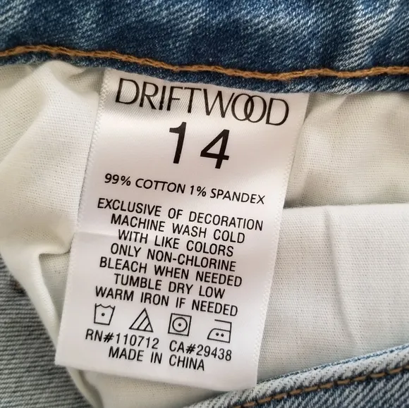 Driftwood Colette Embroidered Cuff Cropped High Rise Jeans Size 14