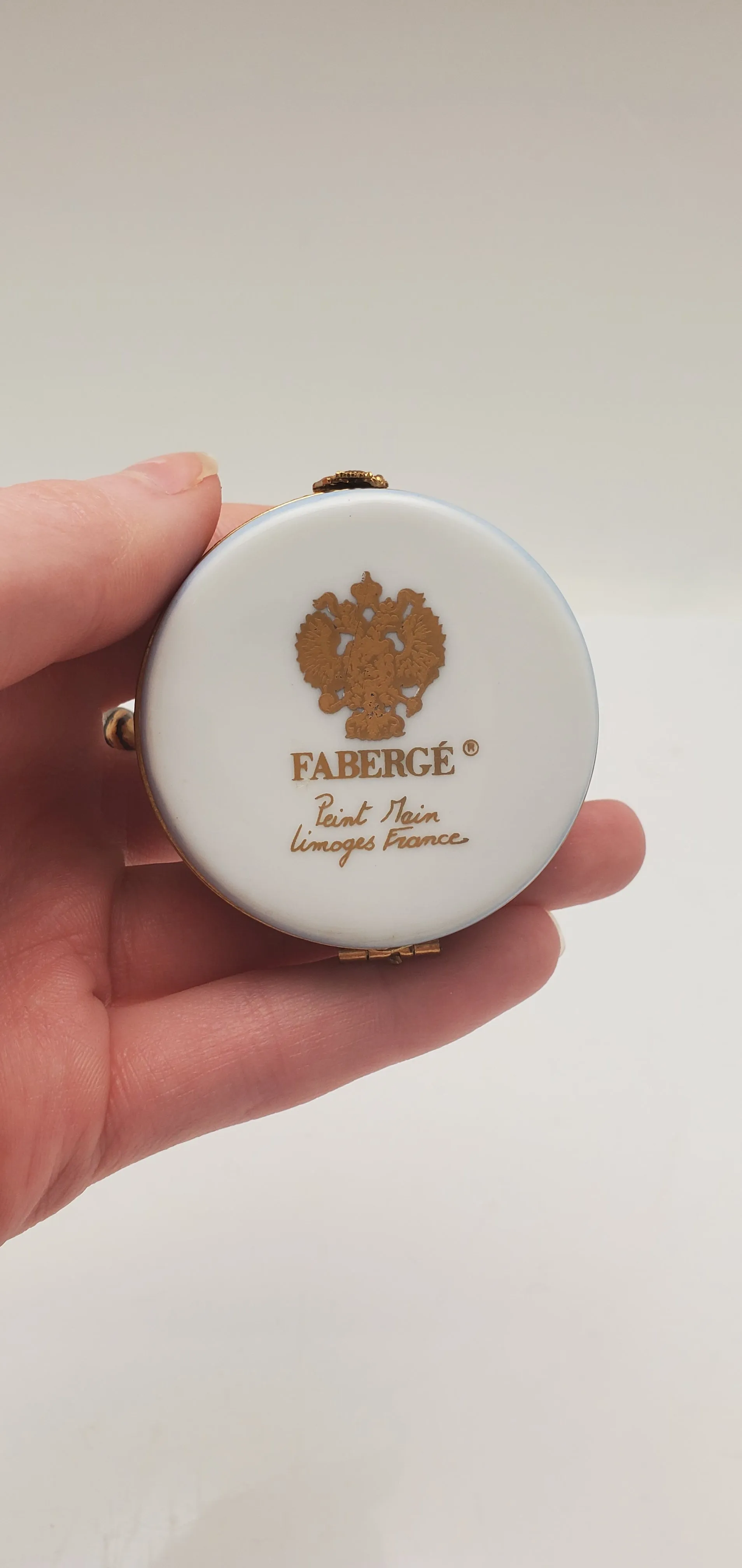 Faberge Platinum Swan Limoge Box