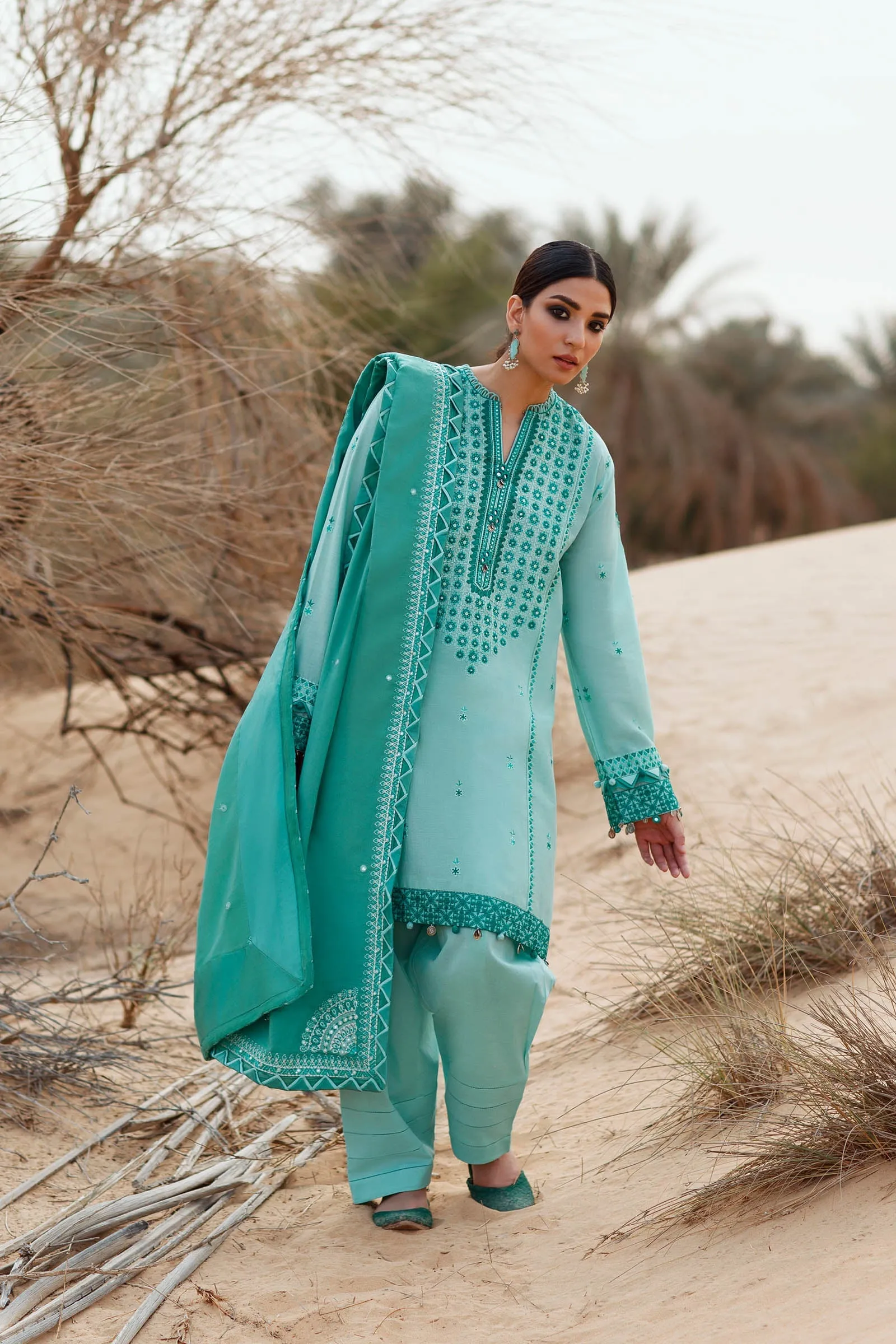 FEZEH (ZL22-02 A | Zaha Summer Lawn Collection 2022 | Unstitched Embroidered Lawn Suits