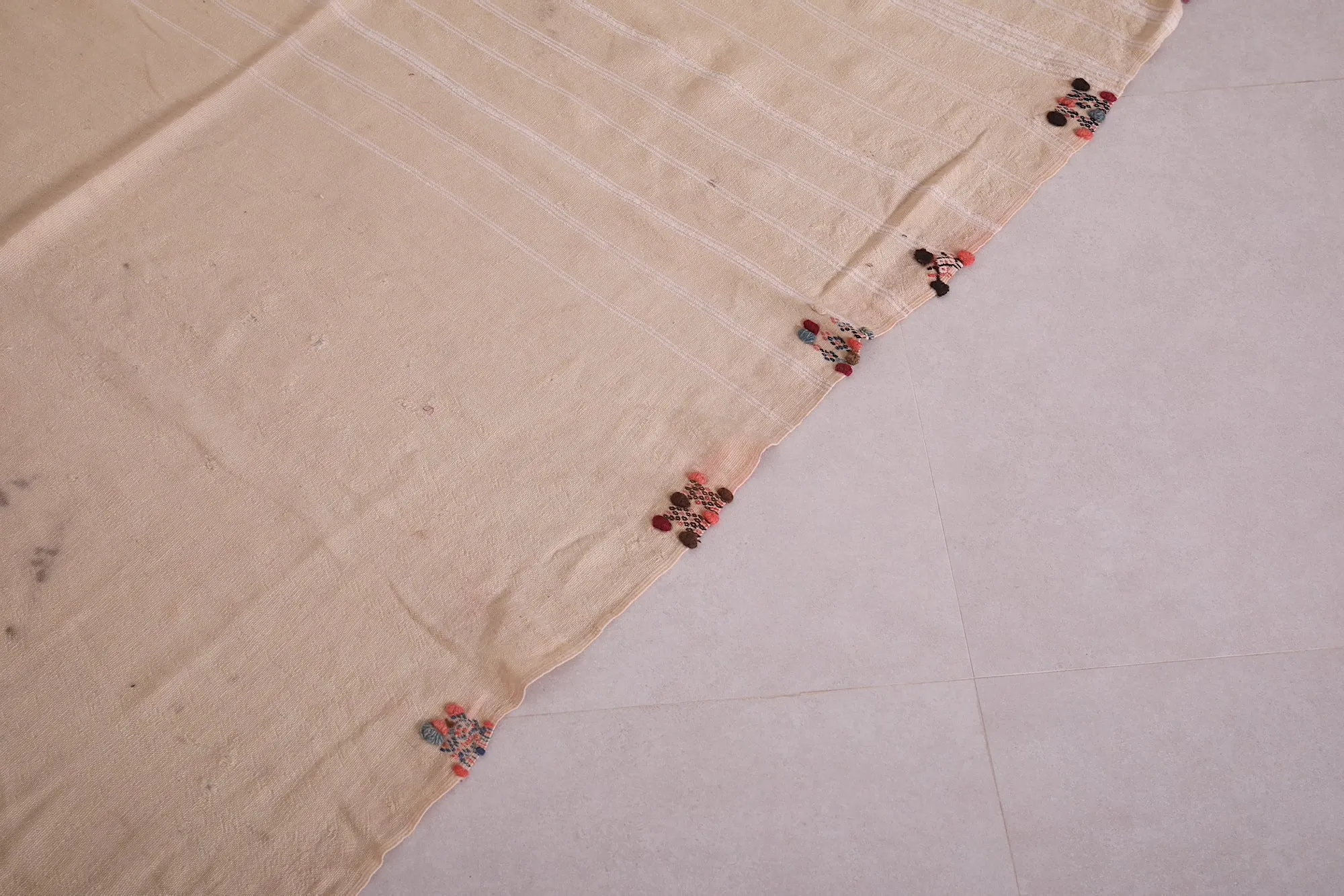 Handwoven Kilim Rug 4.1 FT X 11 FT – Boho Chic Runner