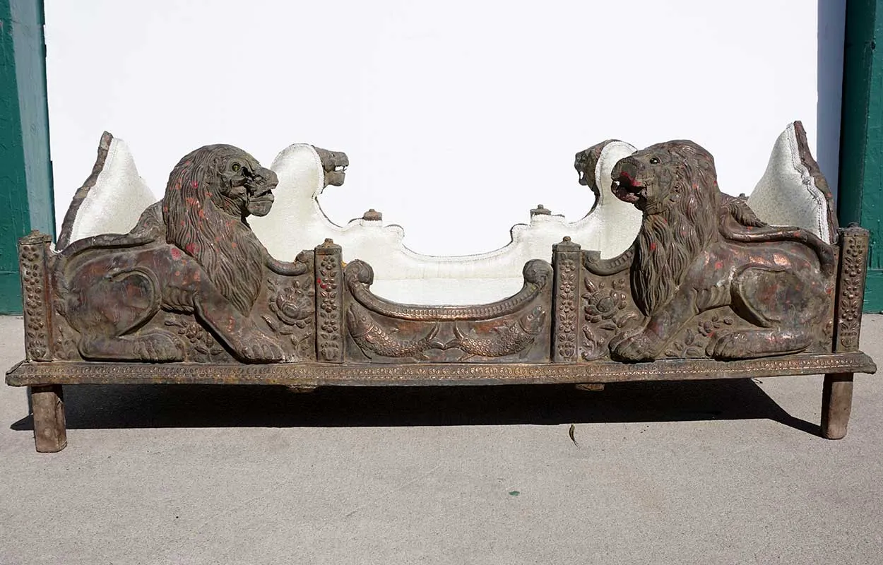 Indian Lucknow Repousse Copper Royal Howdah Elephant Seat