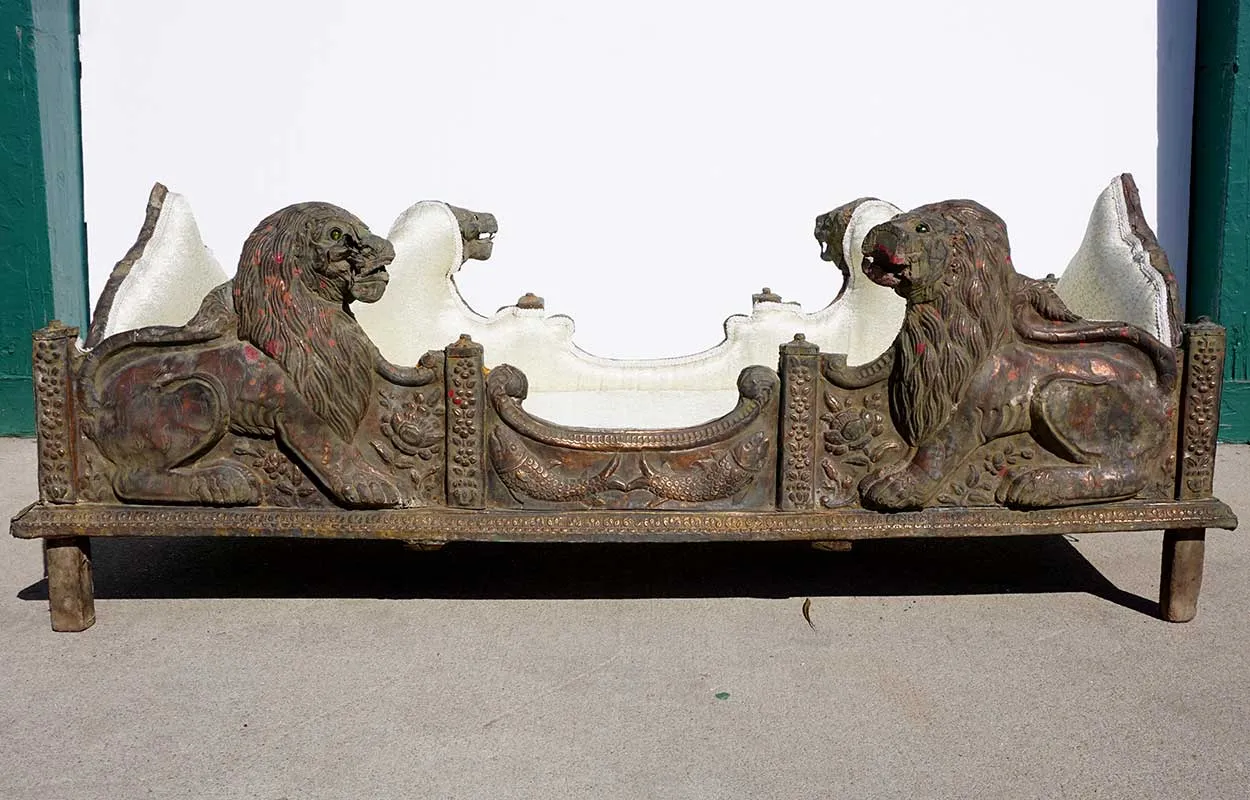 Indian Lucknow Repousse Copper Royal Howdah Elephant Seat