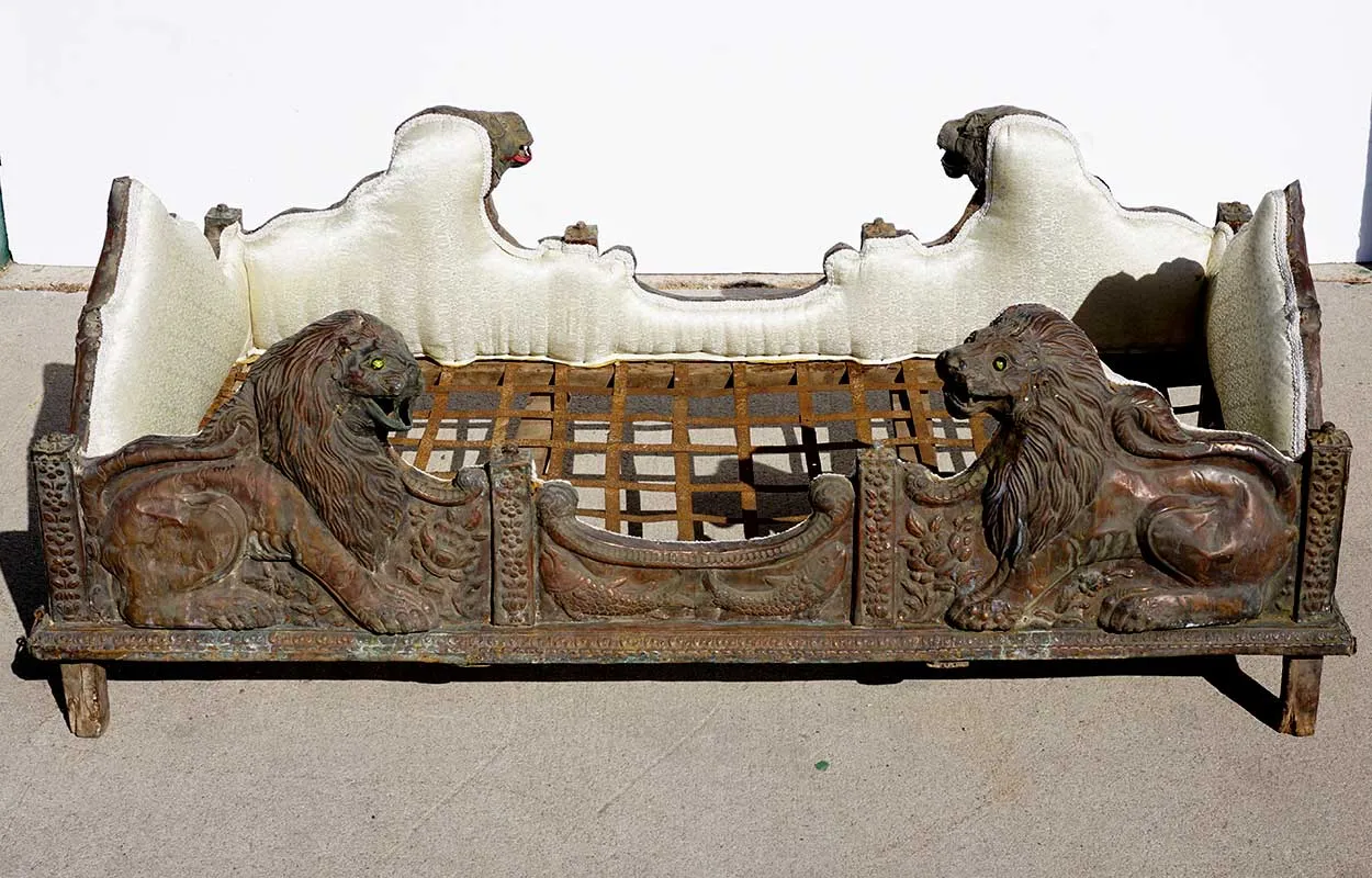 Indian Lucknow Repousse Copper Royal Howdah Elephant Seat