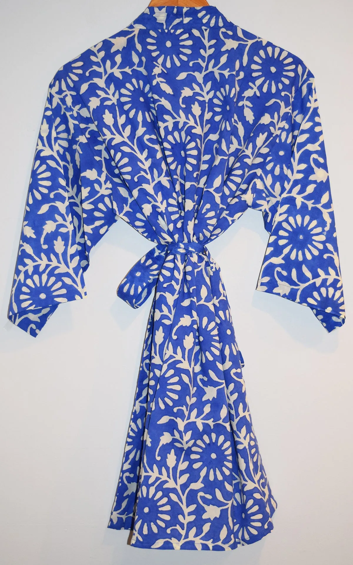 Kerala Short Robe | Blooms Royal