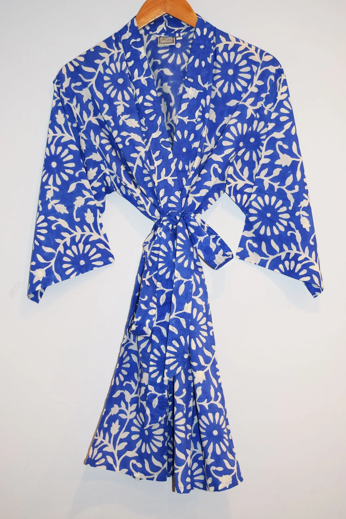 Kerala Short Robe | Blooms Royal