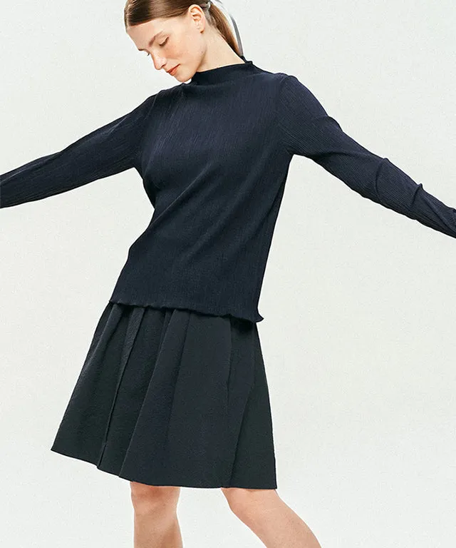 LE SONNET Flower Pleats Top - Navy