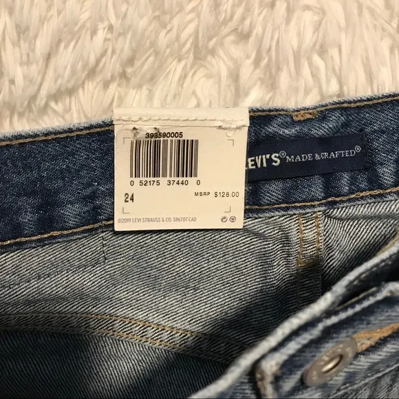 Levi's MADE &amp; CRAFTED Embroidered High Rise WesternFray Cheeky High Shorts