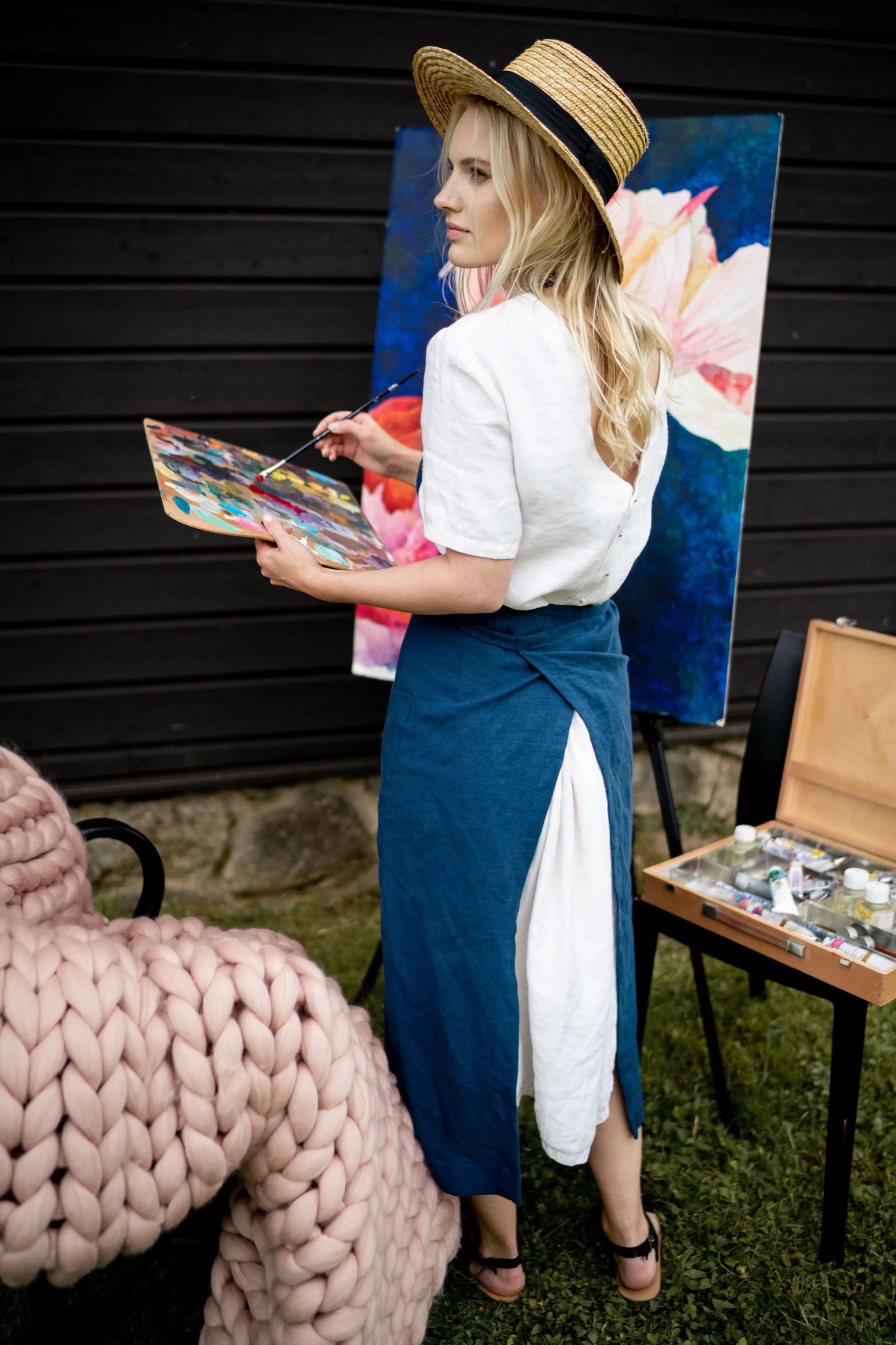 Linen bib apron