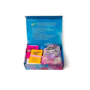 Momma Osa Royal Rainbow Tie Dye Activity Kit - Youth Medium