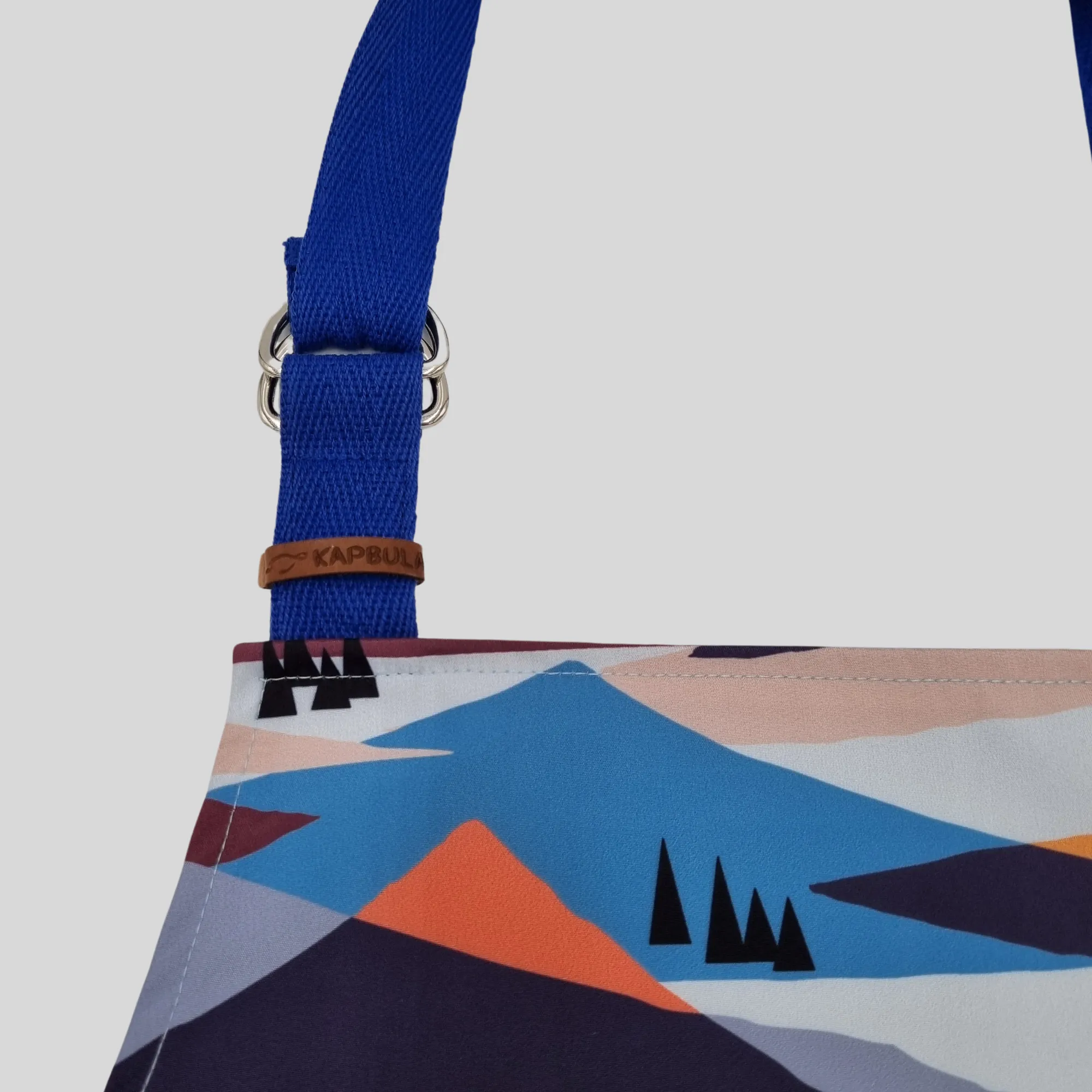 Mountains Apron