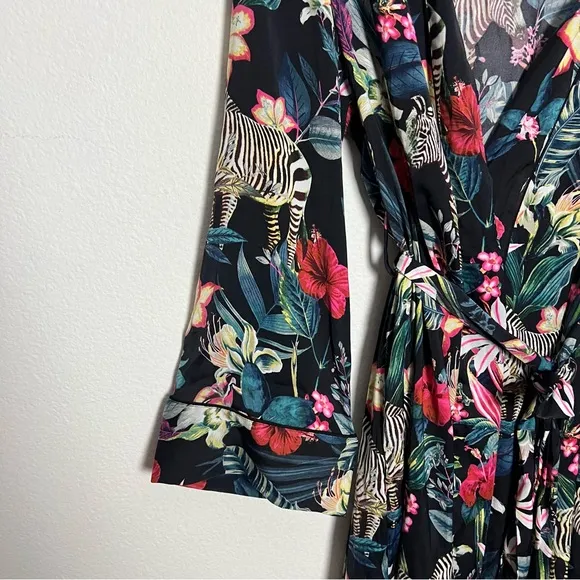 NEW Banana Republic Satin Short Robe Black Tropical Watercolor Zebra Print XS