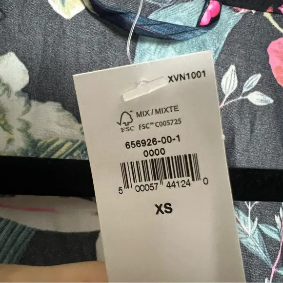 NEW Banana Republic Satin Short Robe Black Tropical Watercolor Zebra Print XS