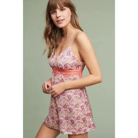 NWT!! Anthropologie FLOREAT Juniper Sleep Romper Floral Lace Paisley Lacey Small