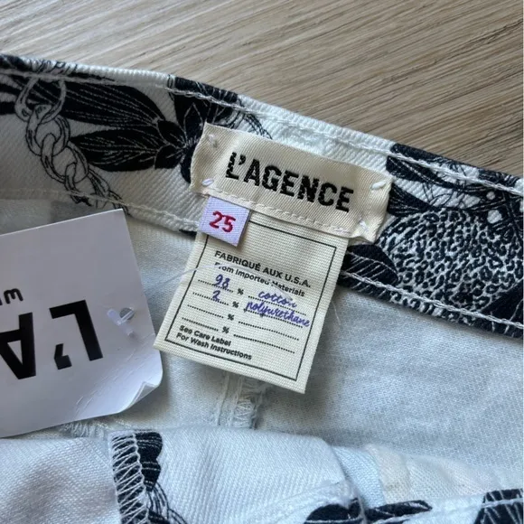 NWT L’agance Emerie‎ tropical shorts