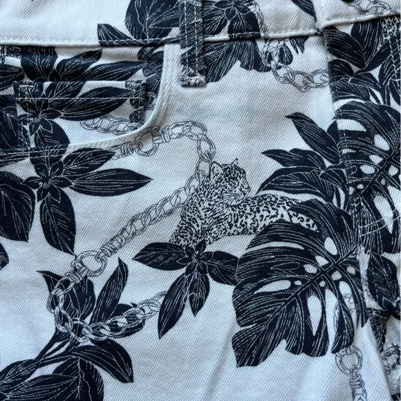 NWT L’agance Emerie‎ tropical shorts