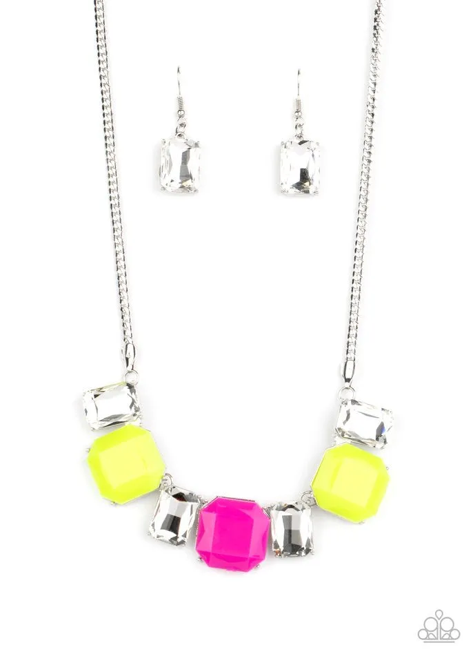 Paparazzi Royal Crest Necklace Yellow