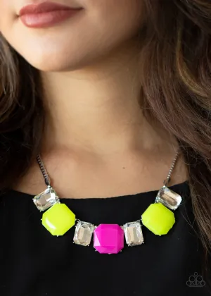 Paparazzi Royal Crest Necklace Yellow