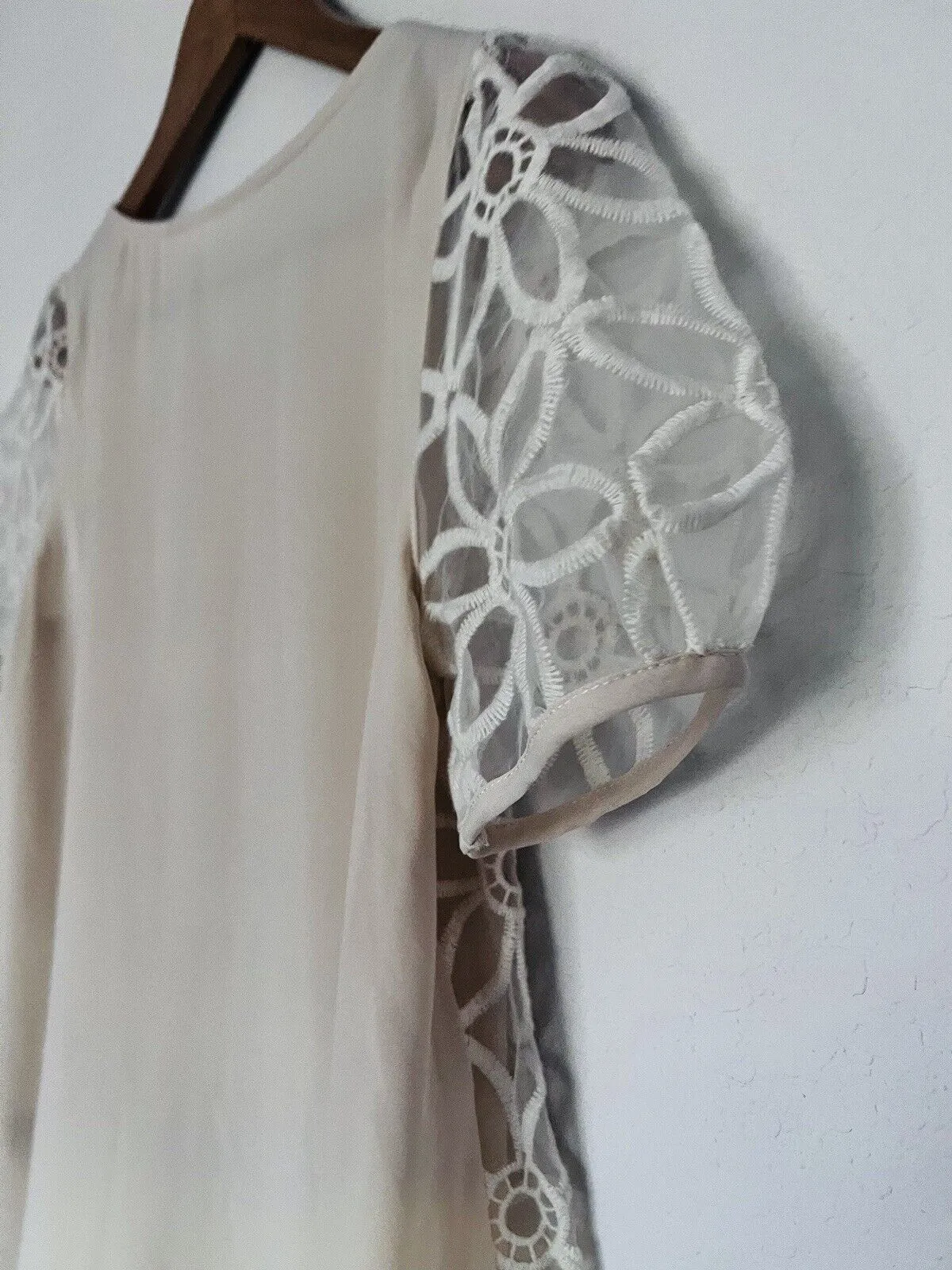 PAZZO Floral Crochet Lace Overlay Blouse Ivory Sz S Short Puff Sleeves Boho Top
