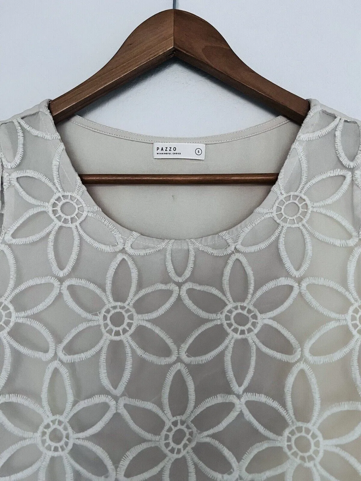 PAZZO Floral Crochet Lace Overlay Blouse Ivory Sz S Short Puff Sleeves Boho Top