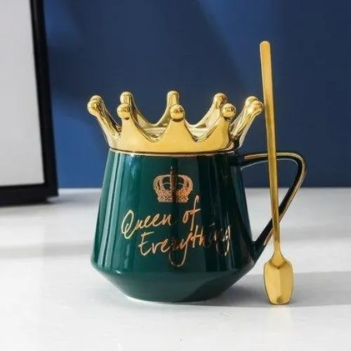 Quebec Queen Mug