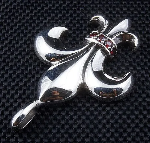Red Garnet Fleur De Lis Sterling Silver Pendant