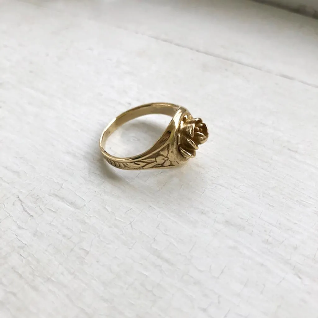 Rose Signet Ring
