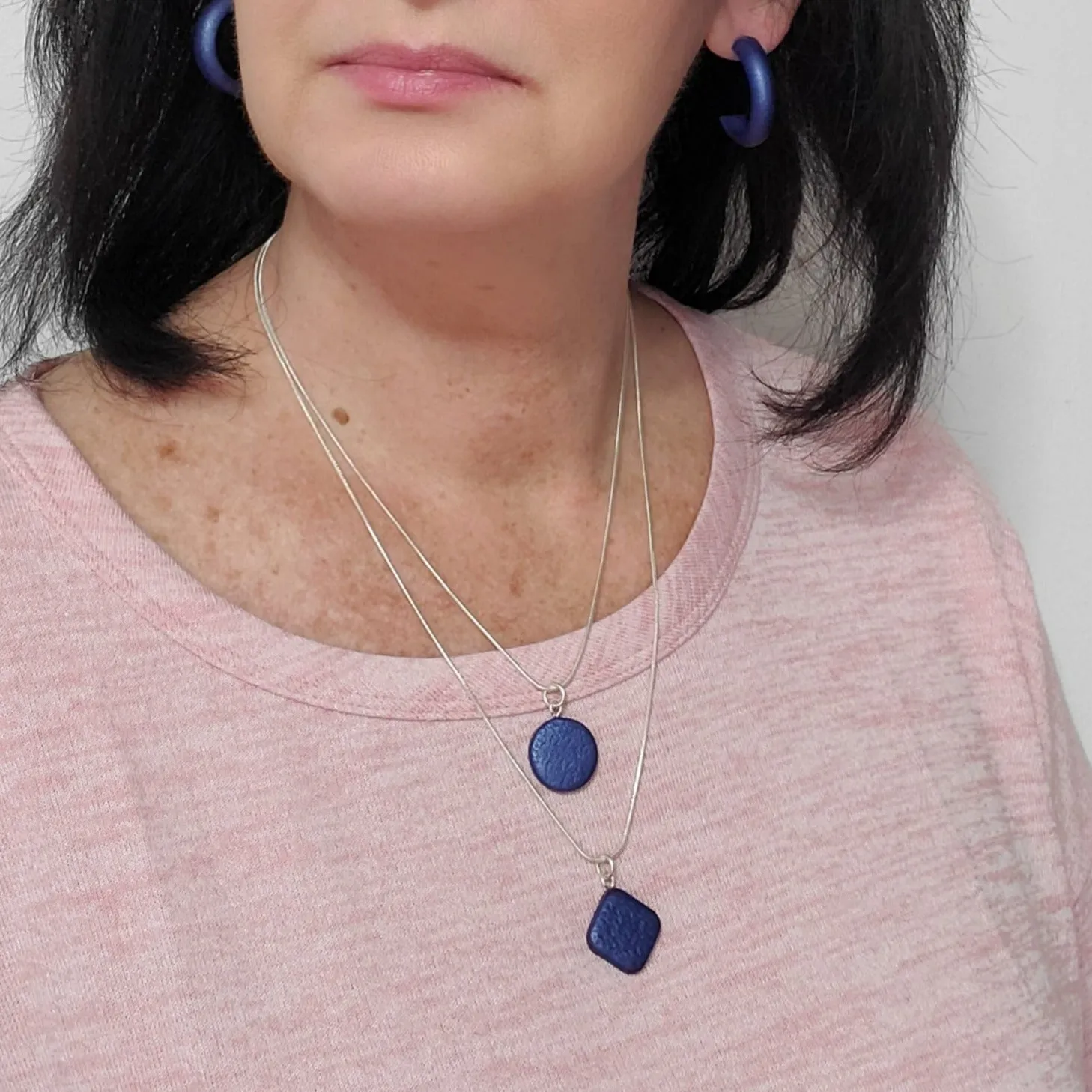 Round Pendant - Texture - Purple