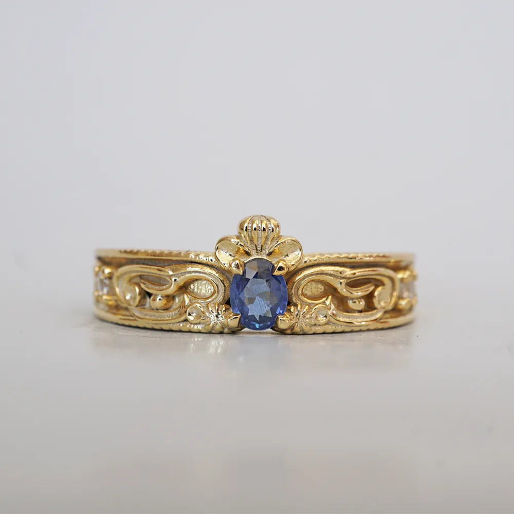 Sapphire Crest Ring in 14K and 18K Gold