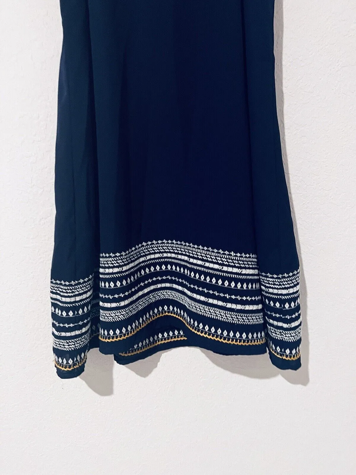 THML Womens Embroidered Navy Dress Sz S Sleeveless Knee Length