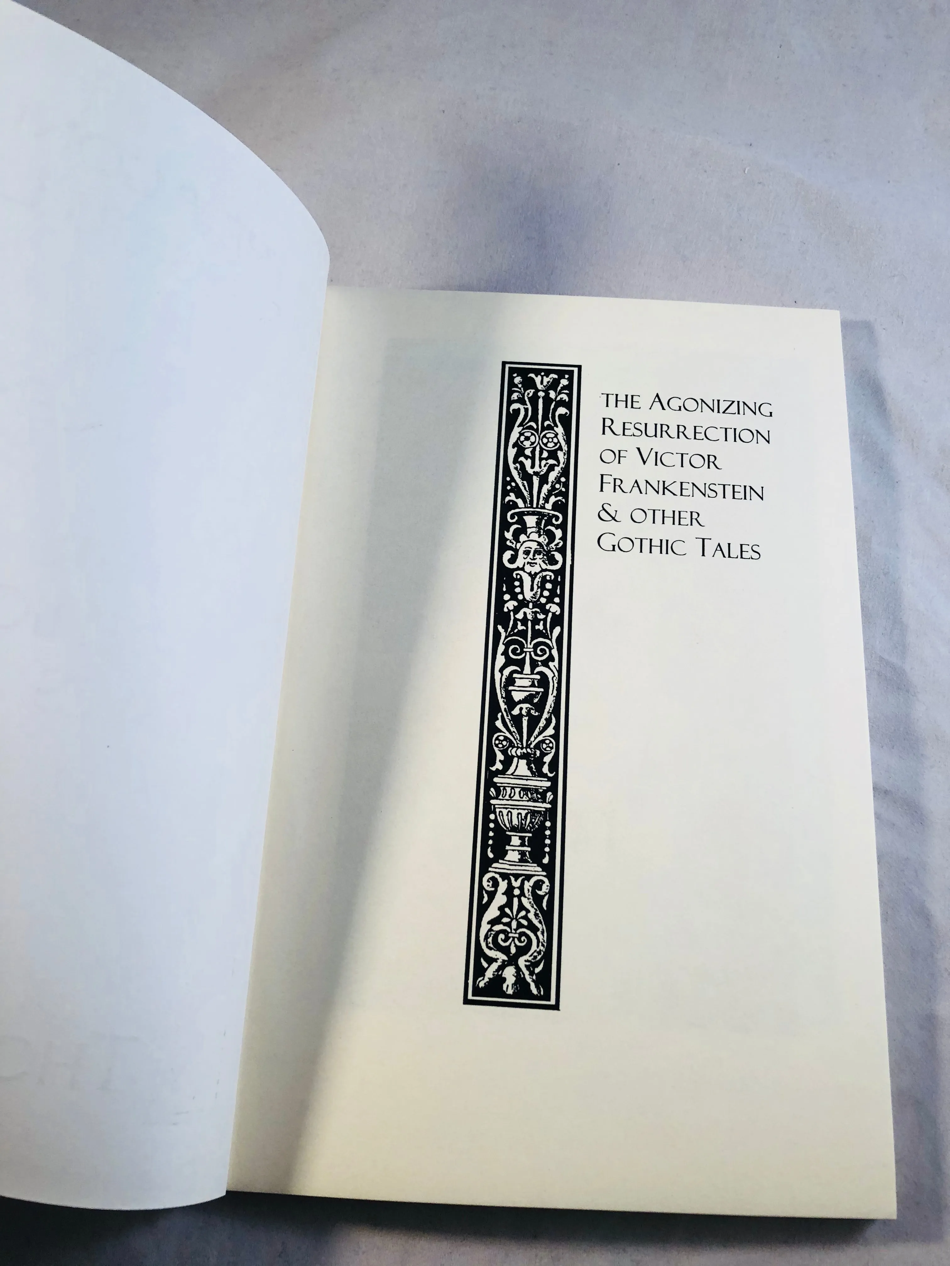 Thomas Ligotti - (soft cover)The Agonizing Resurrection of Victor Frankenstein & Other Gothic Tales, Silver Salamander Press 1994, Signed