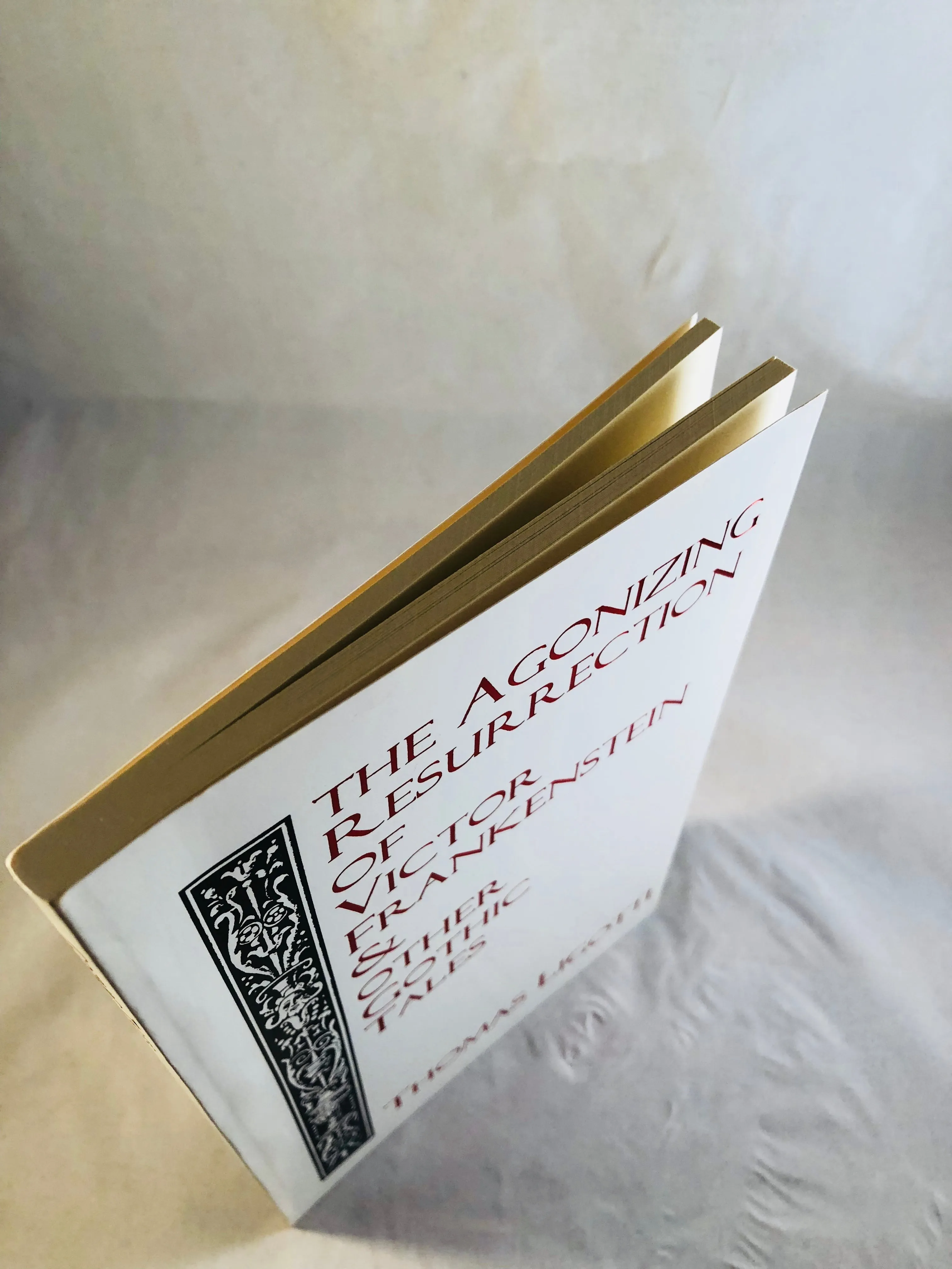 Thomas Ligotti - (soft cover)The Agonizing Resurrection of Victor Frankenstein & Other Gothic Tales, Silver Salamander Press 1994, Signed