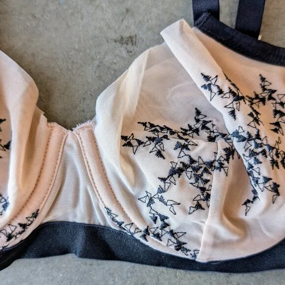 Wolford Sweet Tendril Bra Ivory Mesh Black Floral Embroidered Underwire Bra 34C